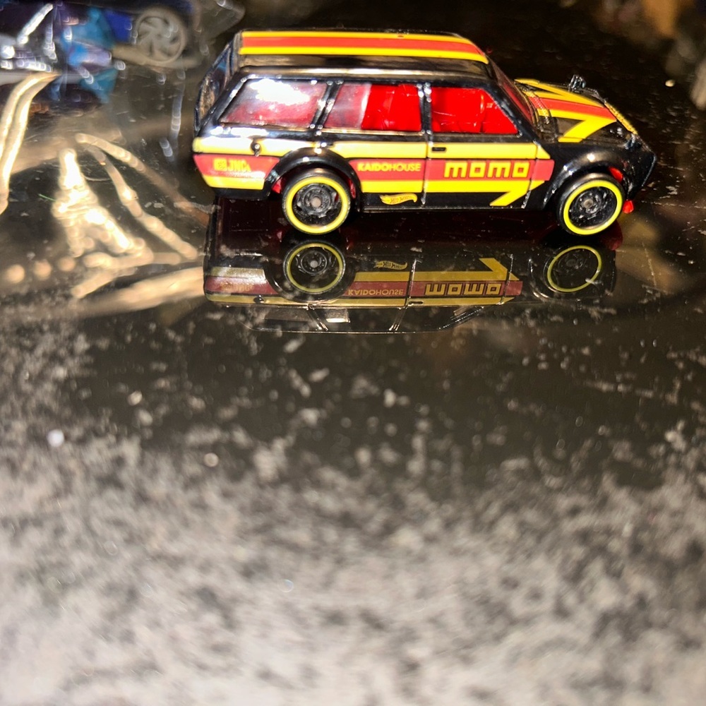 Hot wheels, Datsun, bluebird 510 wagon Momo